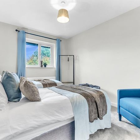 Mk 2-Bedroom Contractor'S Gem, 5 Beds, Sleeps 6, Free Parking Milton Keynes Exterior photo